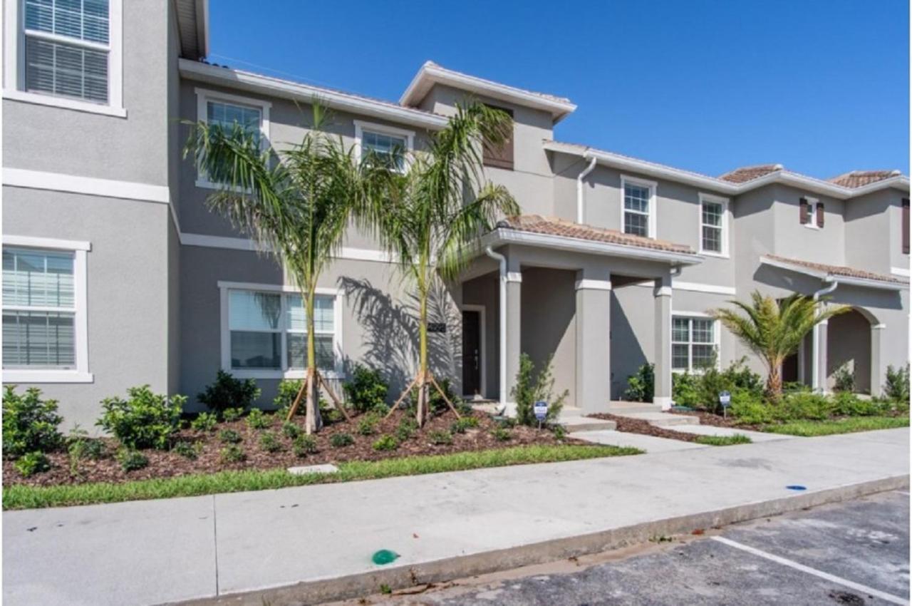 Four-Bedroom Townhome Davenport Exterior foto